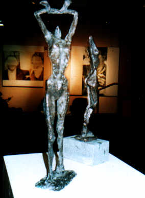 Skulptur_Tebur1.jpg (14051 bytes)